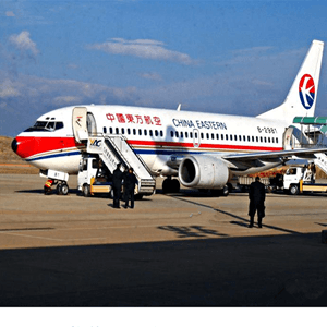 福州航空货运航空快运业稳步发展的原因是什么？